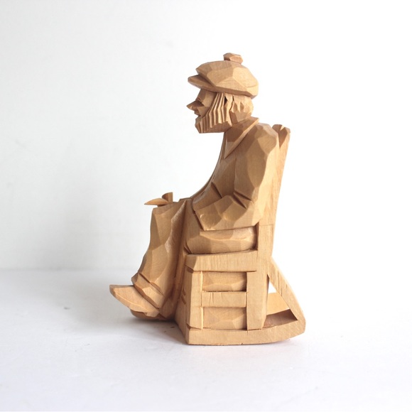 Vintage D. Daigle Signed Québec Hand Carved Wood Man, French Canadian Folk Art - Picture 5 of 7